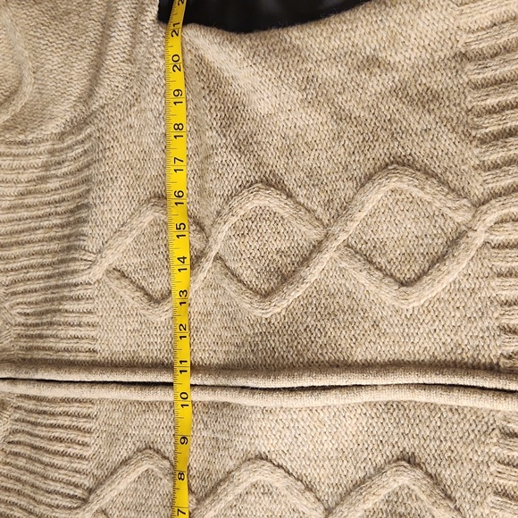 100% wool chunky oatmeal English country fishermen's cableknit cardigan sweater - Picture 9 of 12